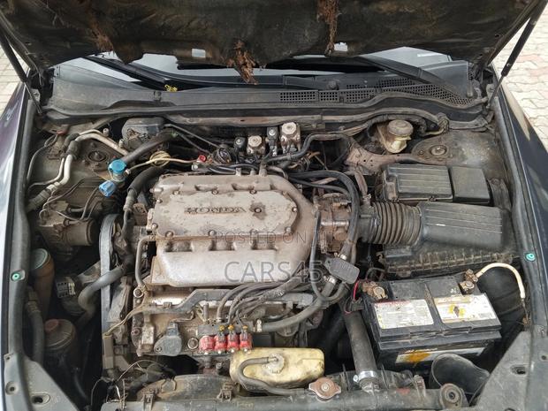 Honda Accord 2006 Gray