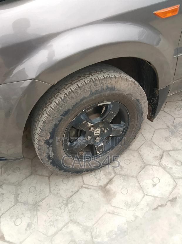 Honda Pilot 2006 Gray