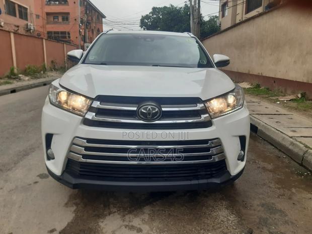Toyota Highlander Limited Platinum 4x4 V6 (3.5L 6cyl 8A) 2018 White