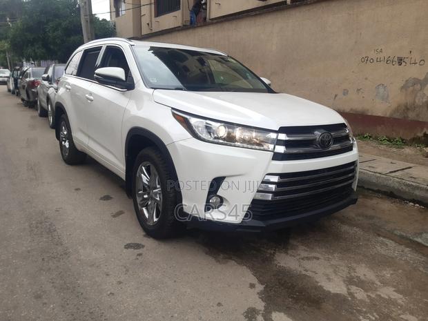Toyota Highlander Limited Platinum 4x4 V6 (3.5L 6cyl 8A) 2018 White