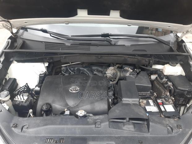 Toyota Highlander Limited Platinum 4x4 V6 (3.5L 6cyl 8A) 2018 White