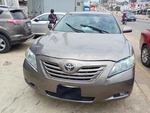 Toyota Camry 2007 Silver