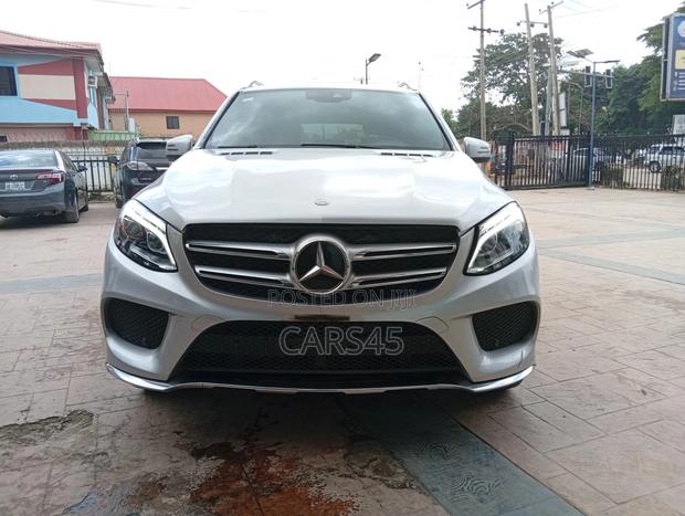 Mercedes-Benz GLE-Class 2017 Silver