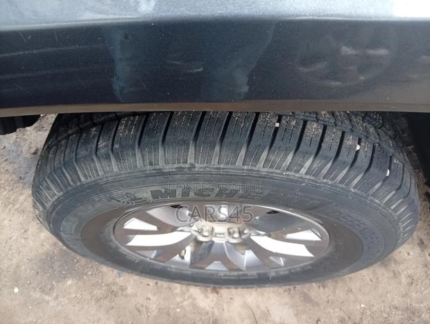 Toyota Tacoma 2018 Gray