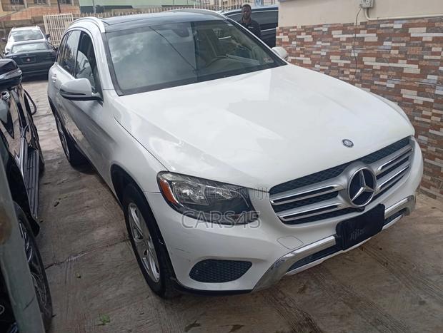 Mercedes-Benz GLC-Class 2017 White