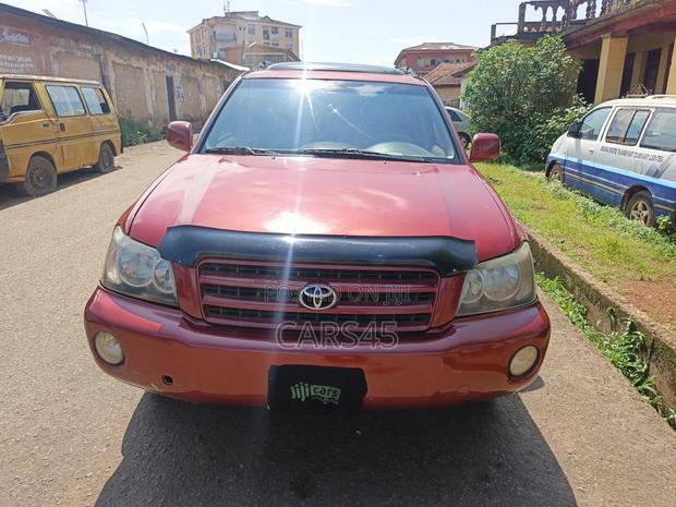 Toyota Highlander 2001 Red