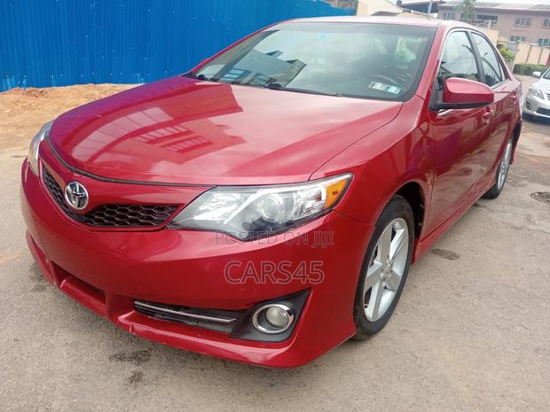 Toyota Camry 2012 Red