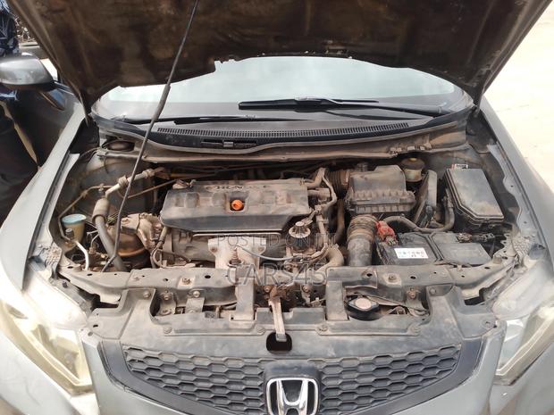 Honda Civic 2012 Gray