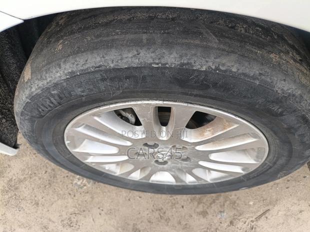 Toyota Sienna 2009 White
