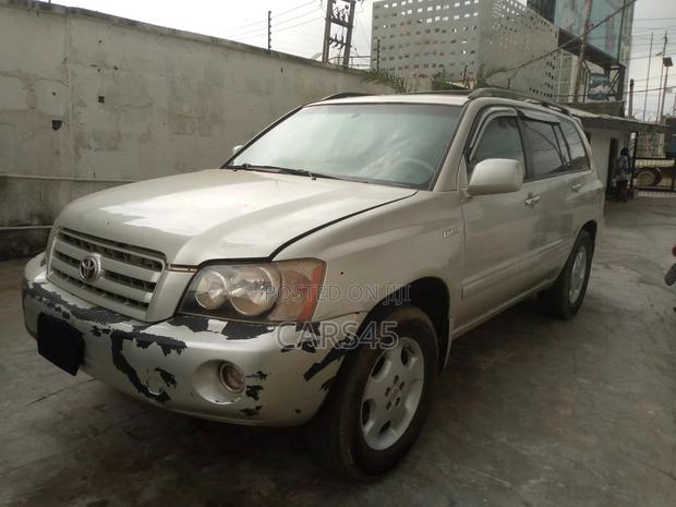 Toyota Highlander 2005 Silver