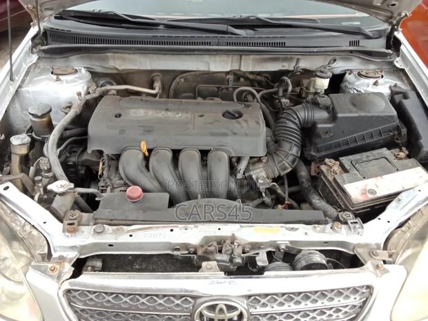 Toyota Corolla 2006 Silver