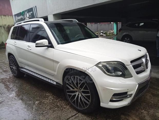 Mercedes-Benz GLK-Class 2010 Black