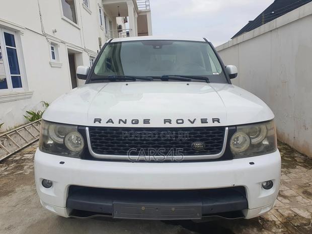 Land Rover Range Rover Sport 2011 White