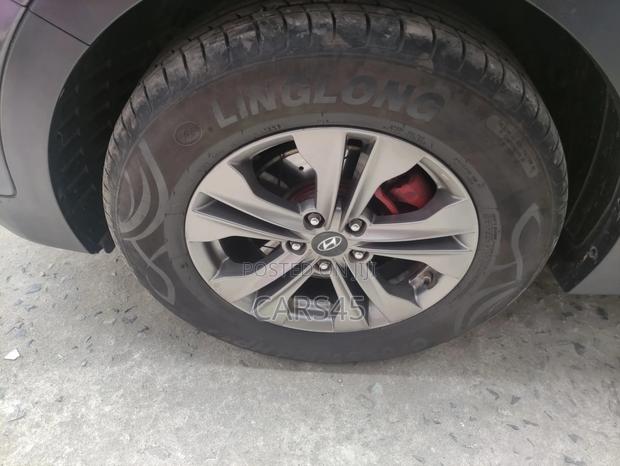 Hyundai Santa Fe 2016 Gray