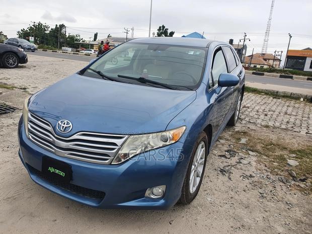 Toyota Venza 2011 Blue