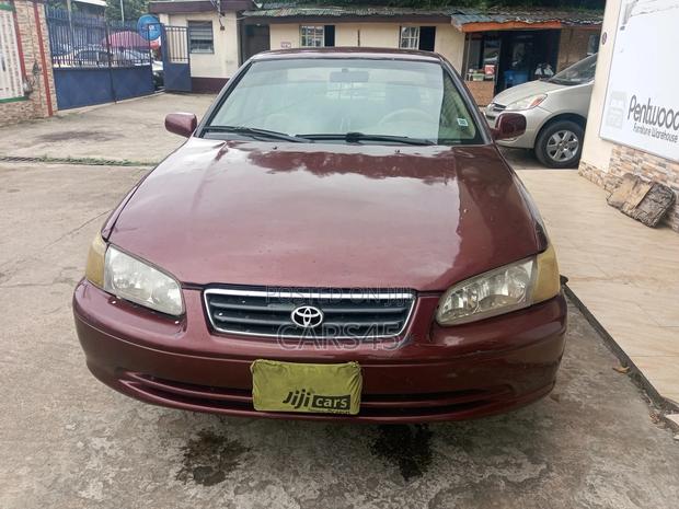 Toyota Camry 2001 Burgandy