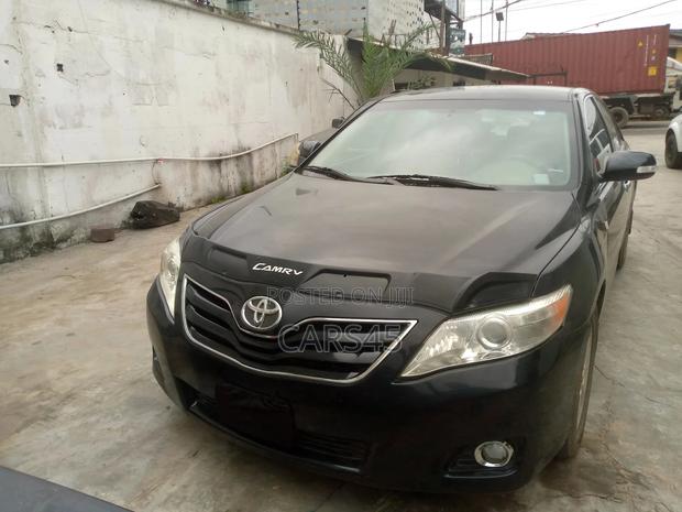 Toyota Camry 2011 Black