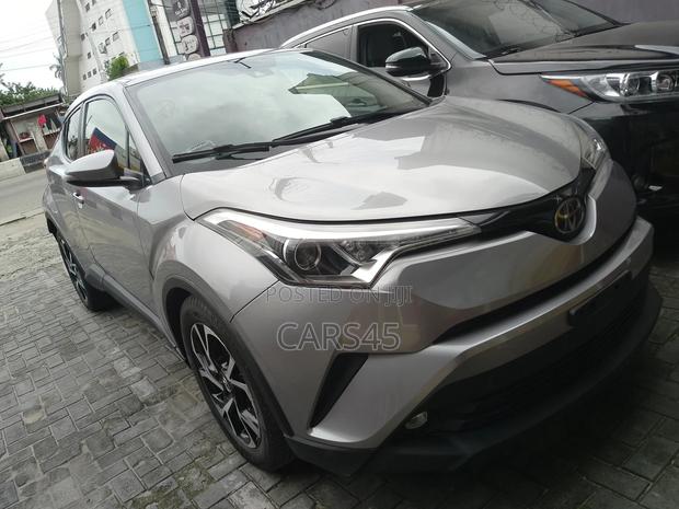 Toyota C-HR 2019 Gray