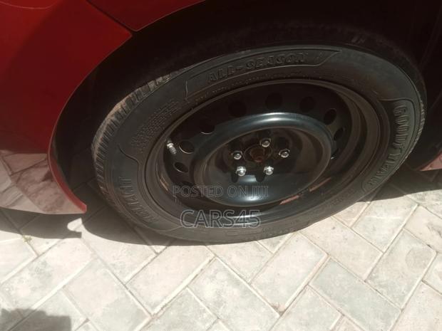 Toyota Corolla L 4dr Sedan (1.8L 4cyl 4A) 2014 Red