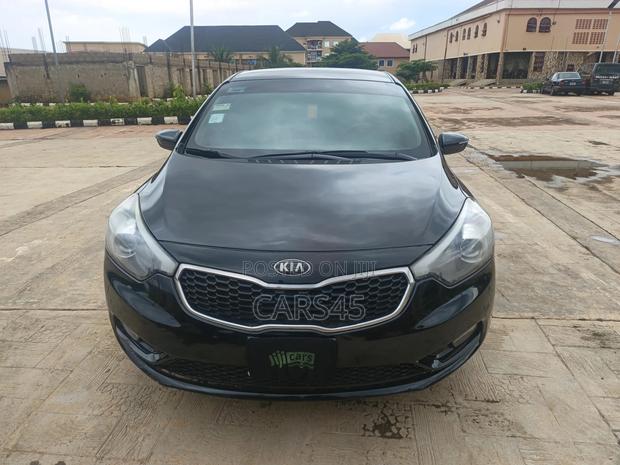 Kia Cerato 2014 Black