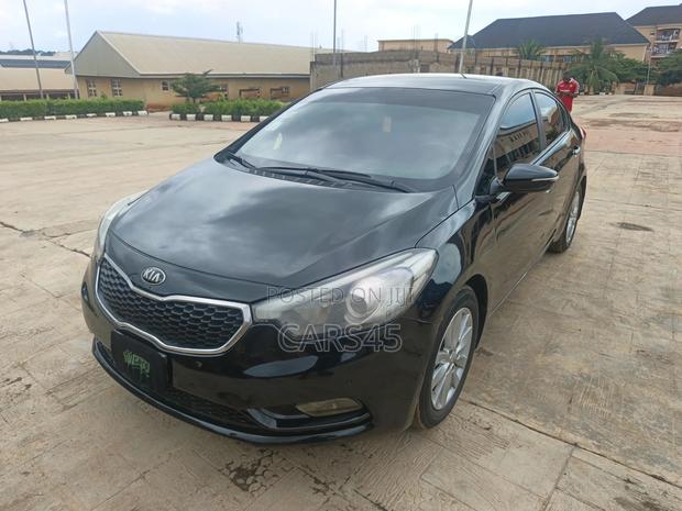 Kia Cerato 2014 Black