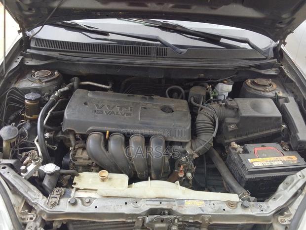 Toyota Matrix 2005 Gray