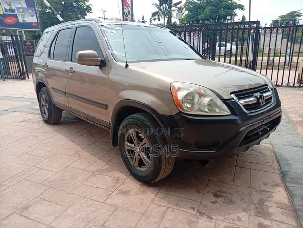 Honda CR-V 2002 Gold