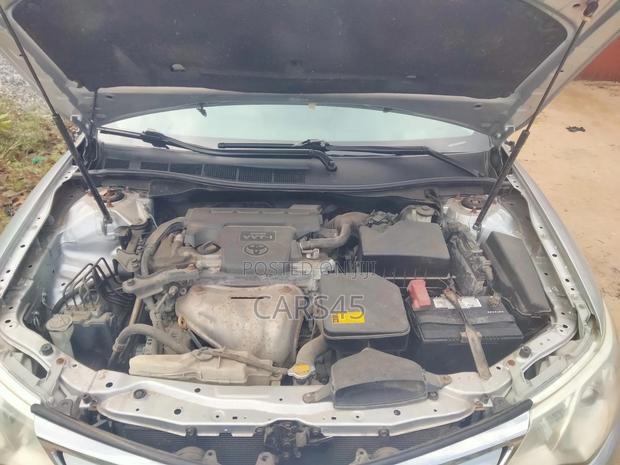 Toyota Camry 2014 Silver
