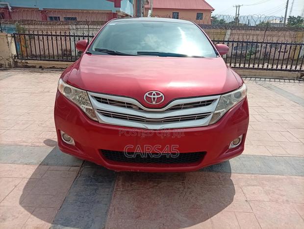 Toyota Venza 2010 Red