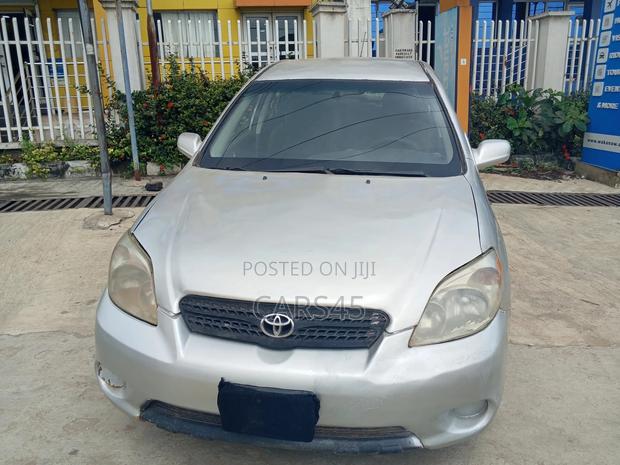 Toyota Matrix 2005 Silver