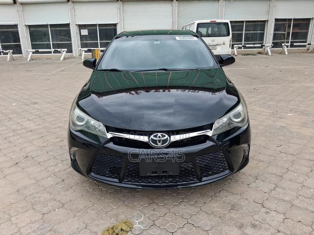 Toyota Camry LE 4dr Sedan (2.5L 4cyl 6A) 2016 Black