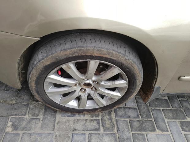 Honda Accord 2002 Gold