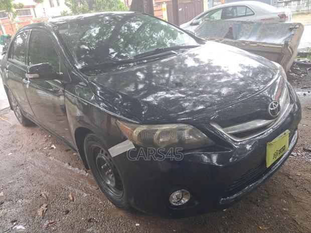 Toyota Corolla 2008 Black