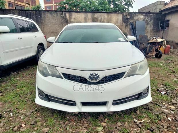 Toyota Camry 2014 White