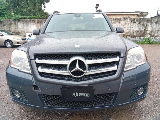 Mercedes-Benz GLK-Class 350 4MATIC 2010 Gray