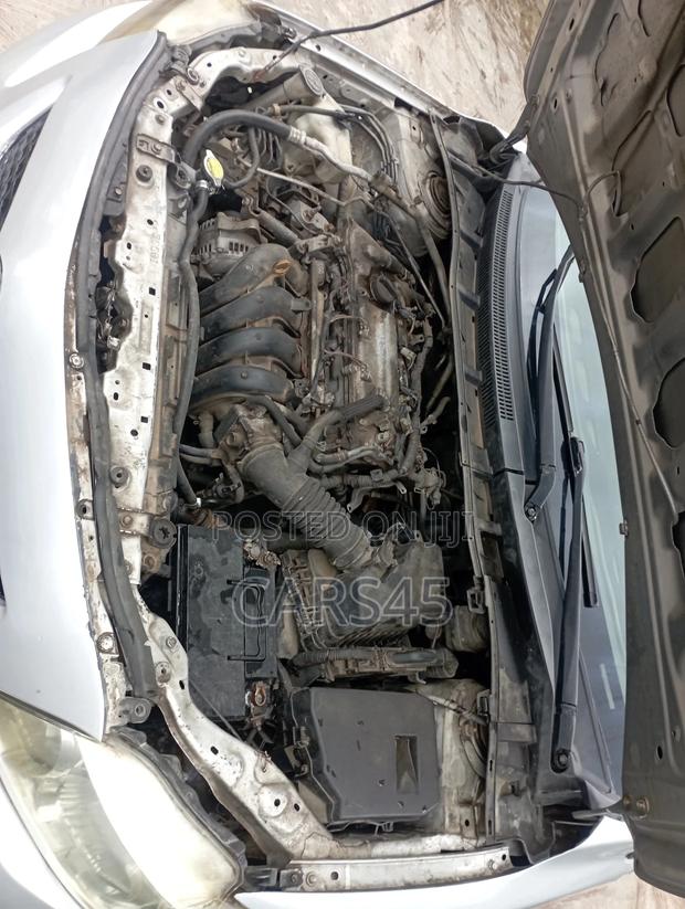 Toyota Corolla 2009 Silver