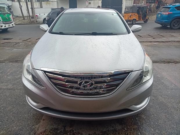 Hyundai Sonata 2013 Silver