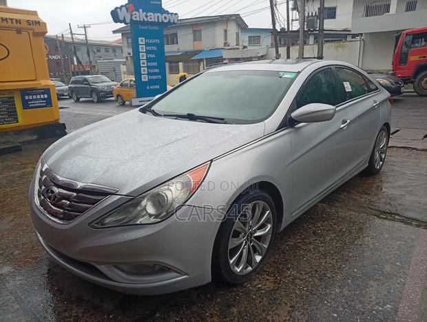 Hyundai Sonata 2013 Silver