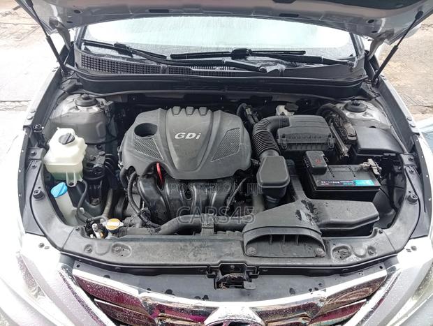 Hyundai Sonata 2013 Silver