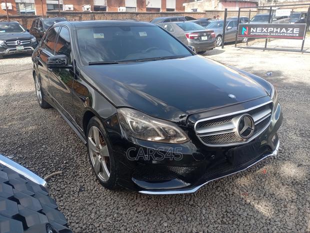 Mercedes-Benz E350 2011 Black