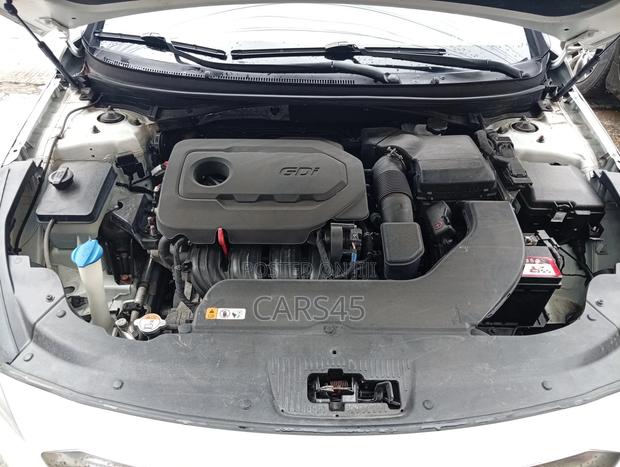 Hyundai Sonata 2017 White