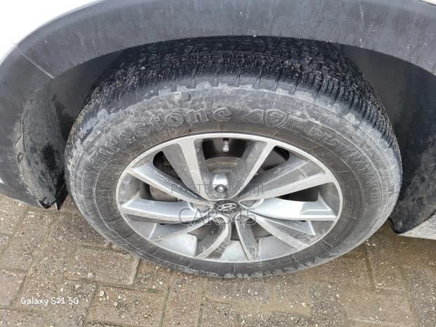 Hyundai Santa Fe 2019 White
