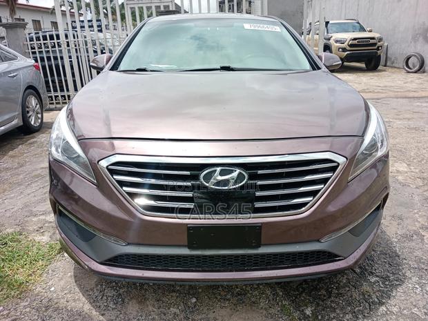 Hyundai Sonata Limited 2.0T Seban (2.0L 4cyl 6A) 2017 Brown