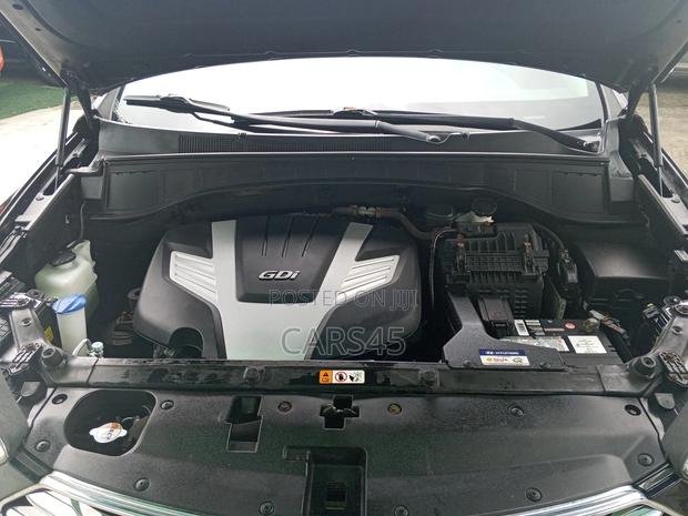 Hyundai Santa Fe 2014 Black