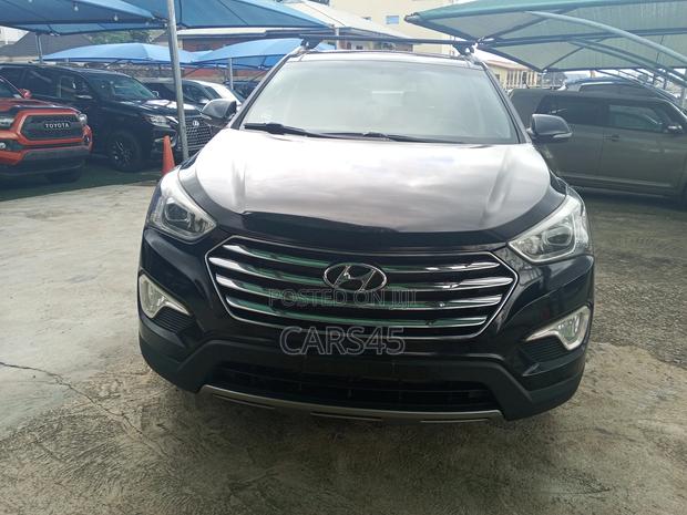 Hyundai Santa Fe 2014 Black