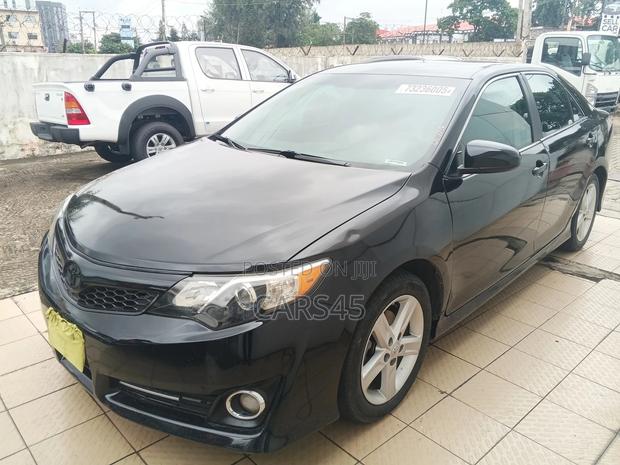 Toyota Camry 2012 Black