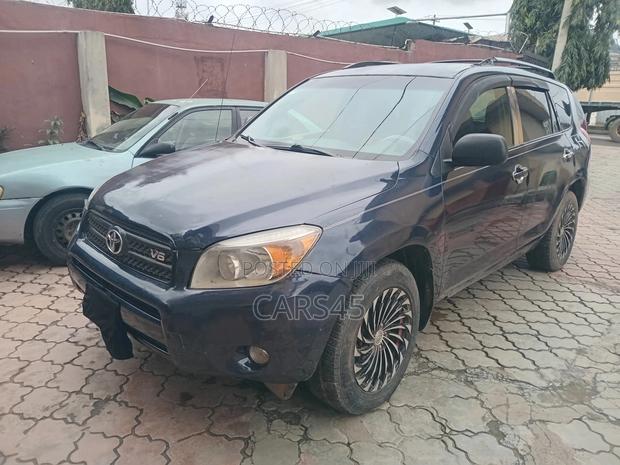 Toyota RAV4 2007 Blue