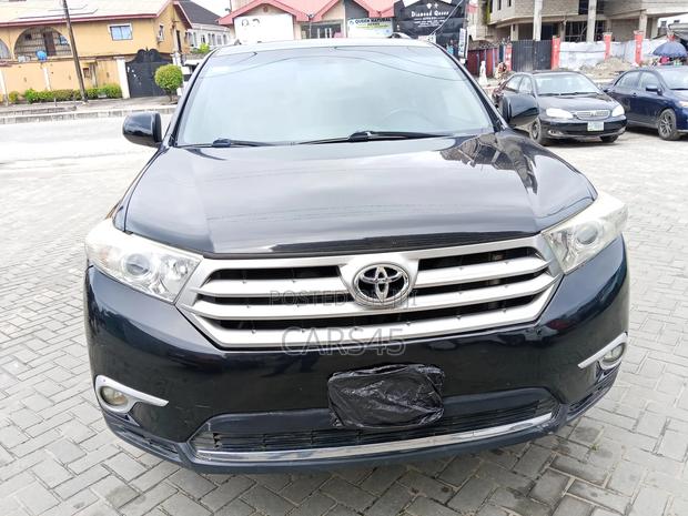 Toyota Highlander 2013 Black