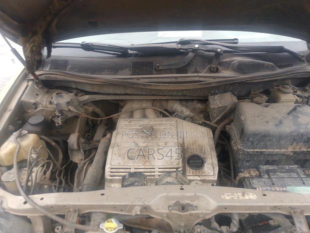 Lexus RX 2002 Gold
