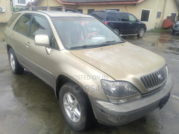 Lexus RX 2002 Gold